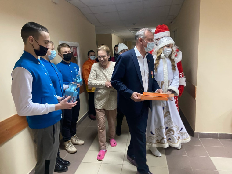 Учащиеся медицинского класса стали участниками всероссийской акции «Российский детский Дед Мороз».